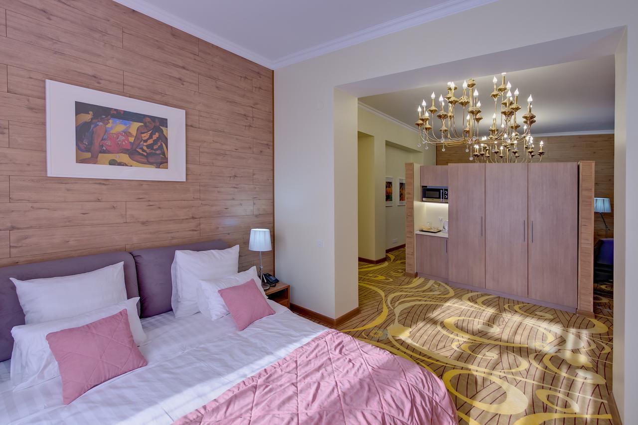 Beis Spa Hotel Resort Алма Ата Екстериор снимка