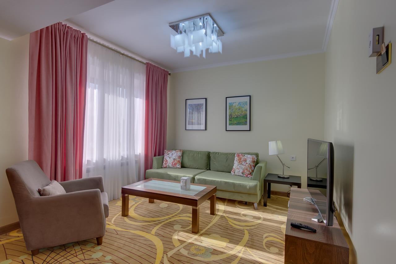 Beis Spa Hotel Resort Алма Ата Екстериор снимка
