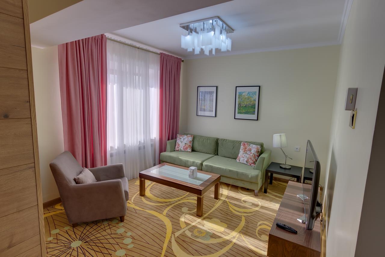 Beis Spa Hotel Resort Алма Ата Екстериор снимка