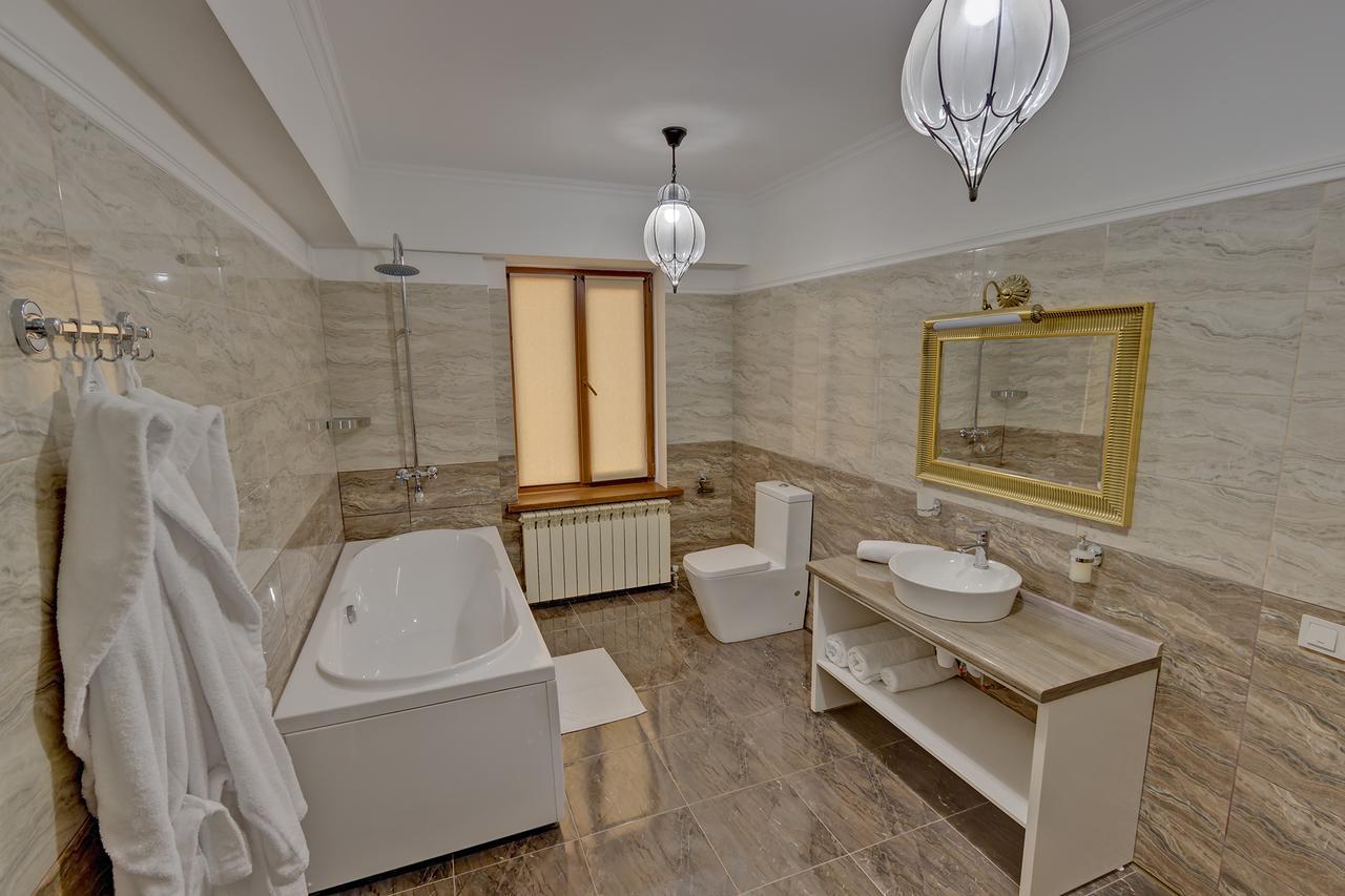 Beis Spa Hotel Resort Алма Ата Екстериор снимка