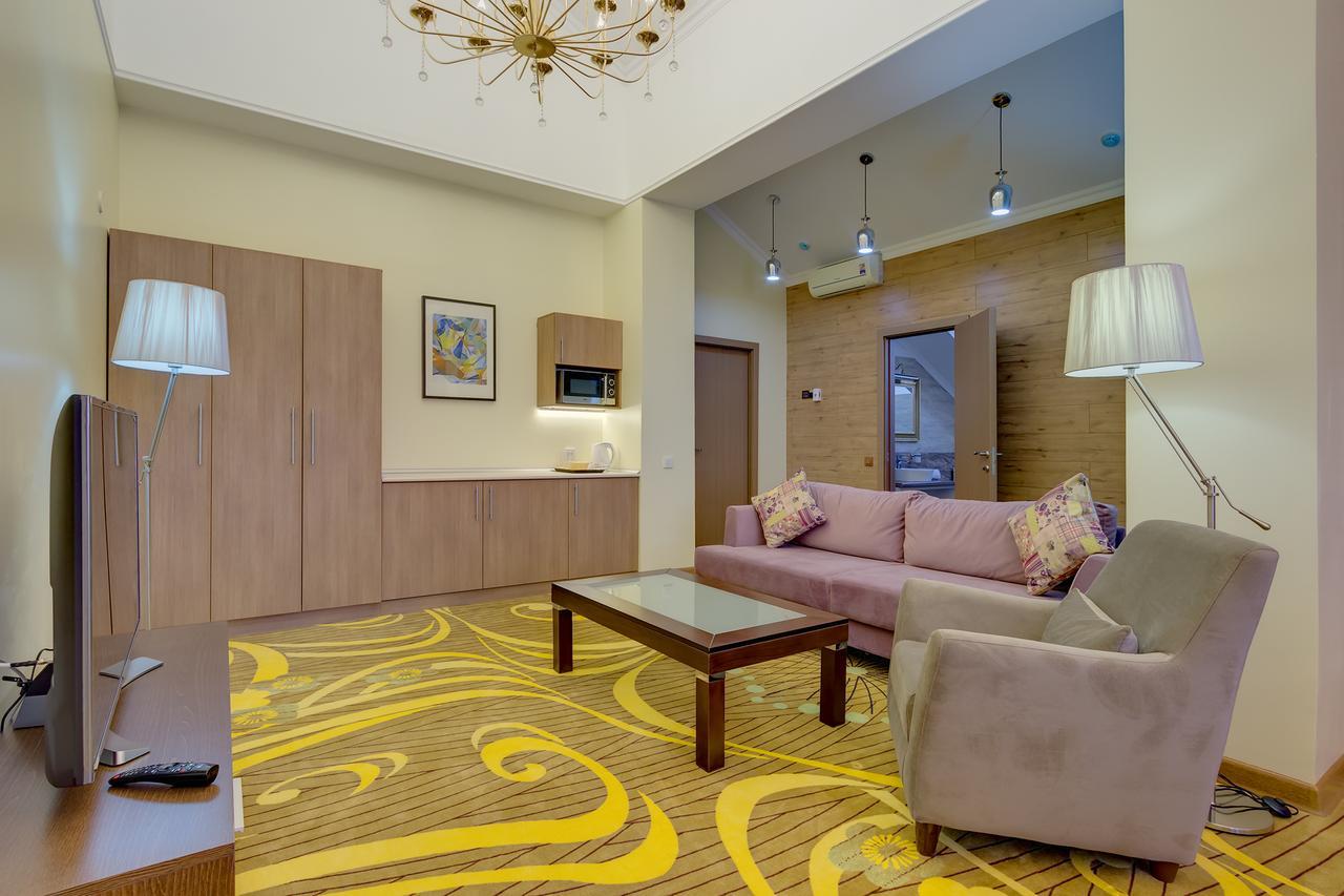 Beis Spa Hotel Resort Алма Ата Екстериор снимка