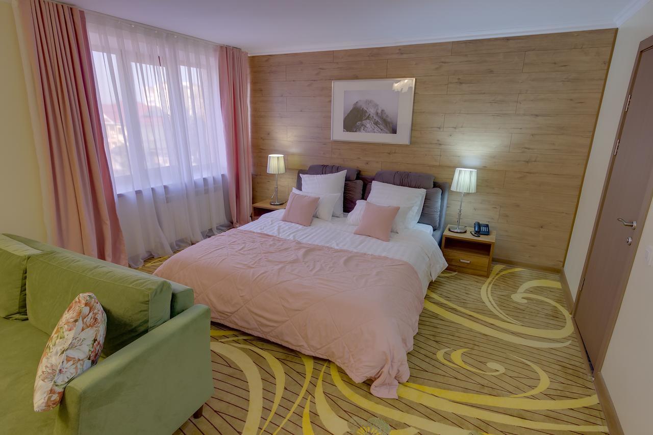 Beis Spa Hotel Resort Алма Ата Екстериор снимка