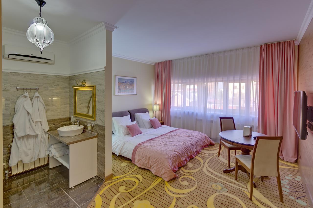 Beis Spa Hotel Resort Алма Ата Екстериор снимка